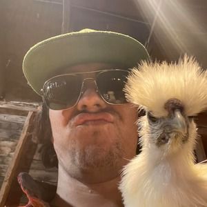 Meet your Posher, Joel